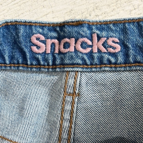 Mother Snacks High Waisted Twizzy Skimp Jeans Size 26 NWT - Picture 7 of 13